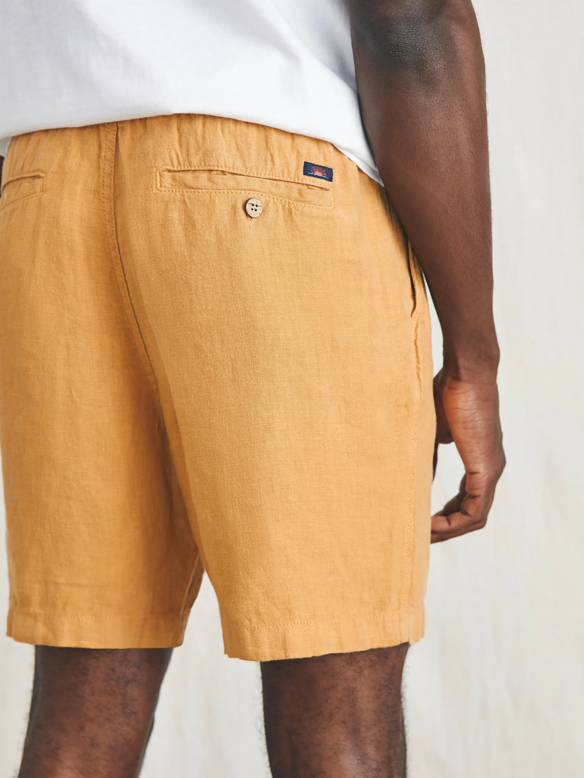 Essential Linen Short (6.5" Inseam) -*Faherty Brand New
