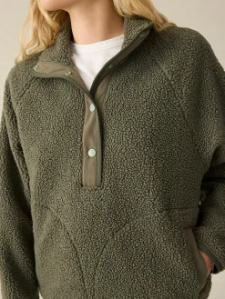 Fireside Fleece Popover -*Faherty Brand