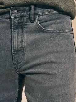 Organic Cotton Slim Straight Denim (32" Inseam) -*Faherty Brand
