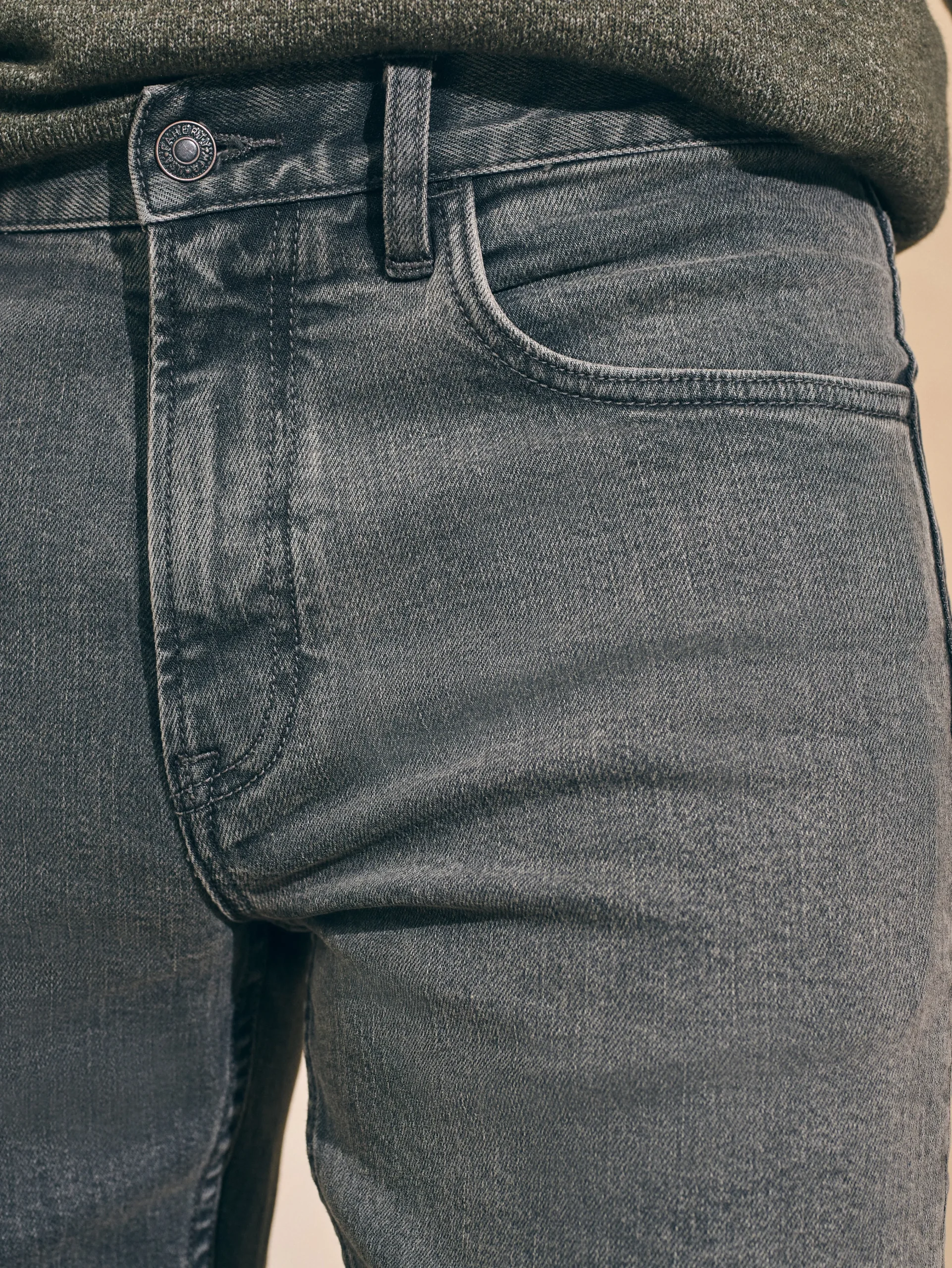 Organic Cotton Slim Straight Denim (32" Inseam) -*Faherty Brand