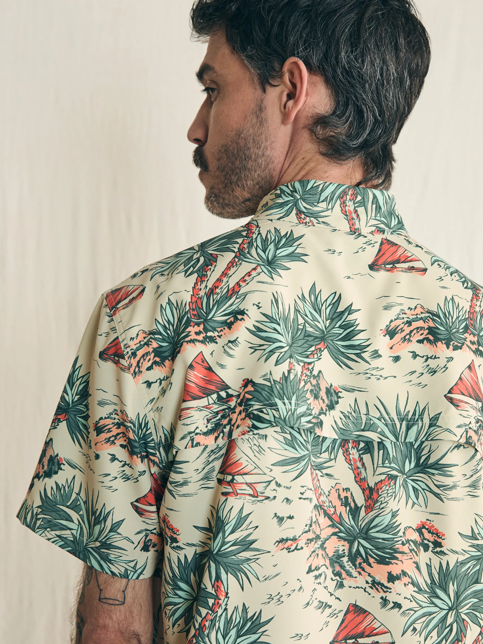Shorelite Short-Sleeve Tech Shirt -*Faherty Brand New