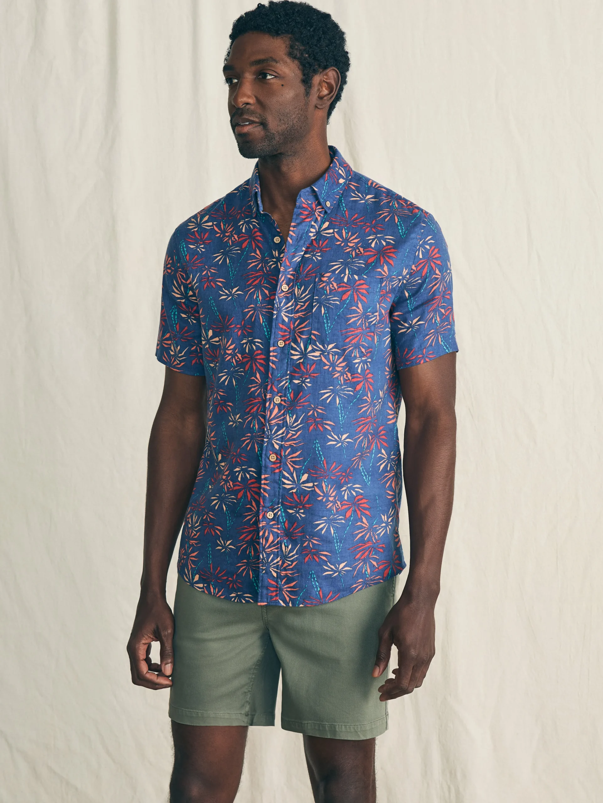 Short-Sleeve Breeze Shirt -*Faherty Brand New
