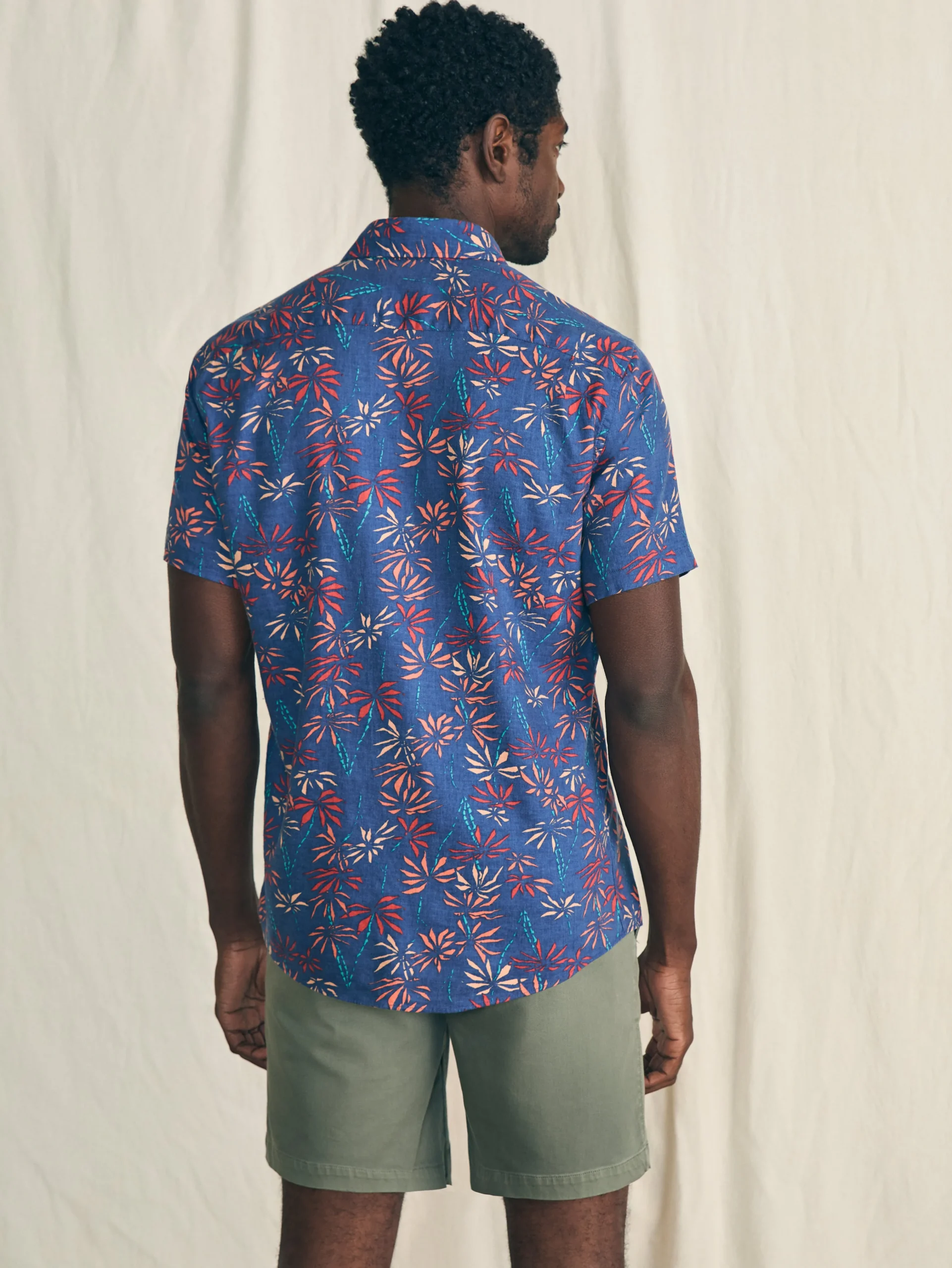 Short-Sleeve Breeze Shirt -*Faherty Brand New