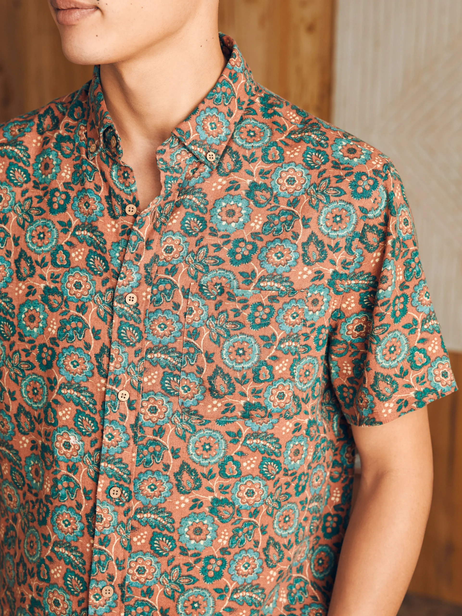 Short-Sleeve Breeze Shirt -*Faherty Brand Clearance