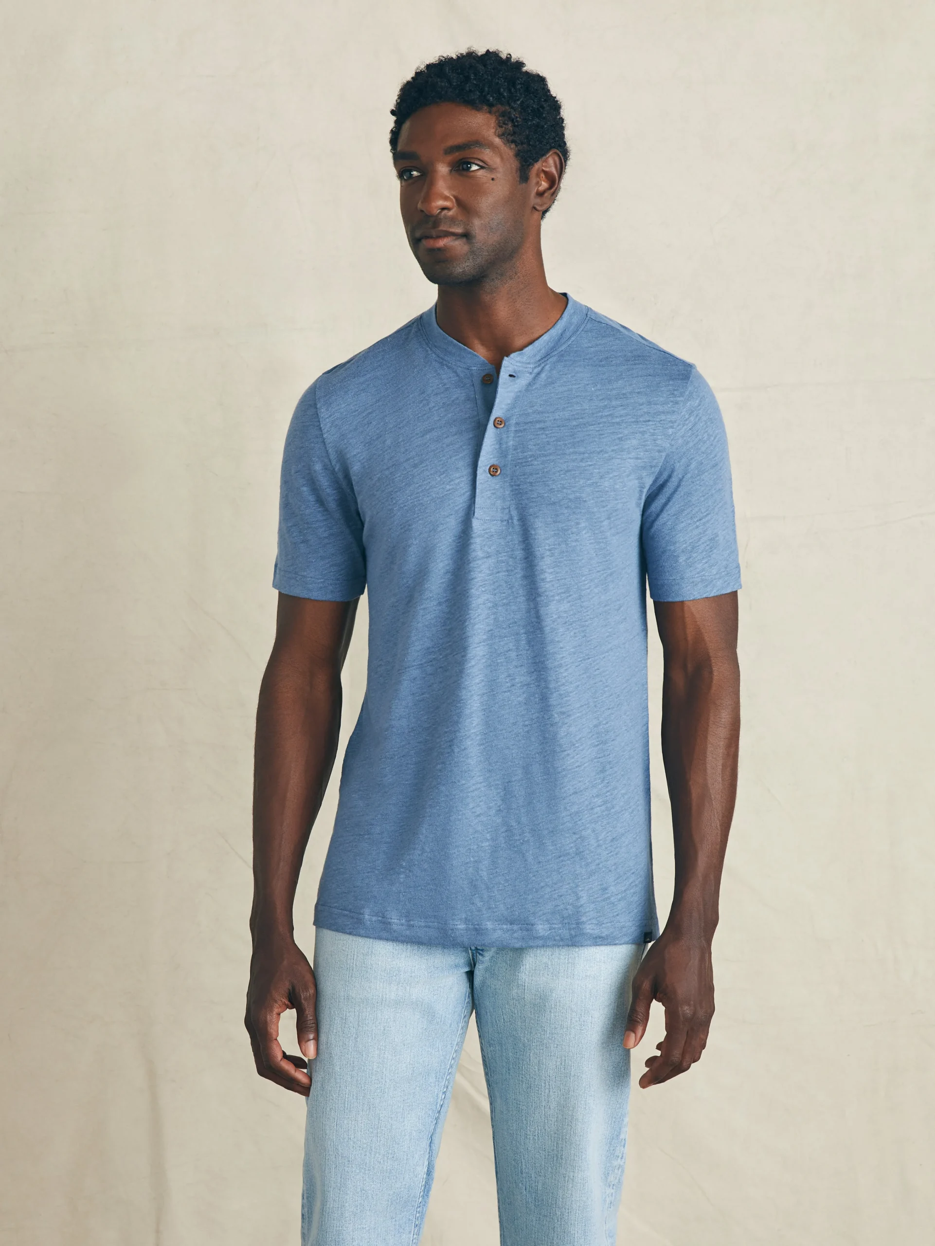 Short-Sleeve Linen Henley -*Faherty Brand Outlet