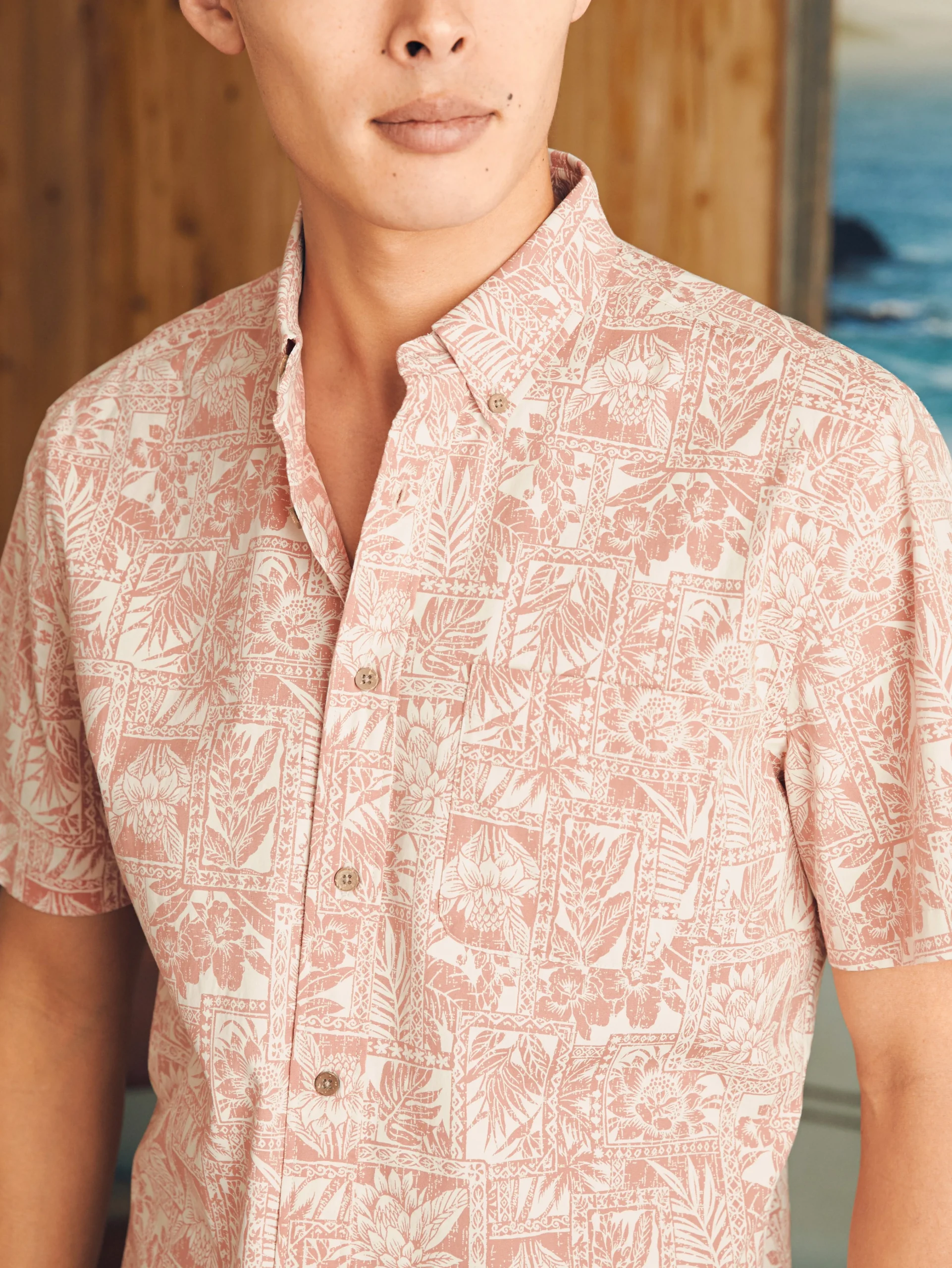 Short-Sleeve Stretch Playa Shirt -*Faherty Brand New
