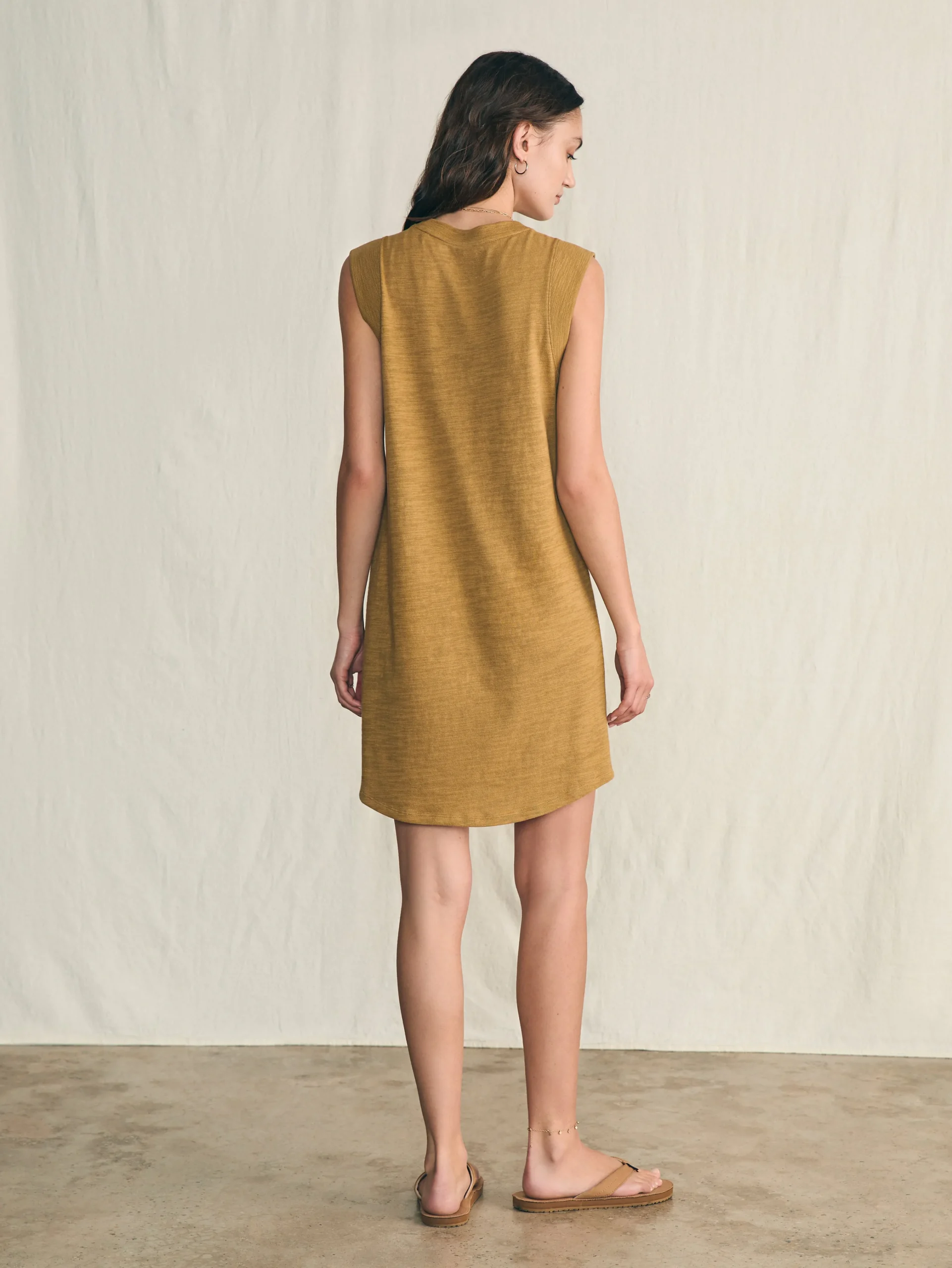 Sunwashed Slub Muscle Dress -*Faherty Brand Online